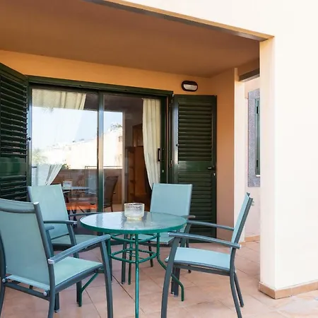 דירה Apartamento Con Wifi Y Piscina En *